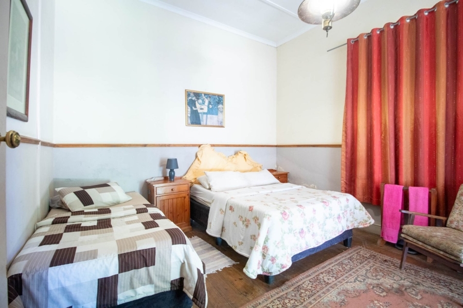 8 Bedroom Property for Sale in Moorreesburg Western Cape